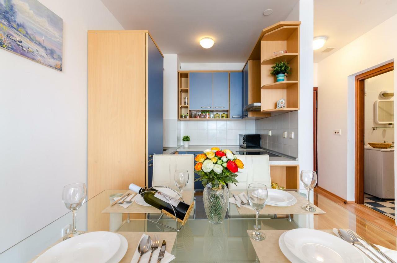 Apartment Tia Crikvenica Exterior foto